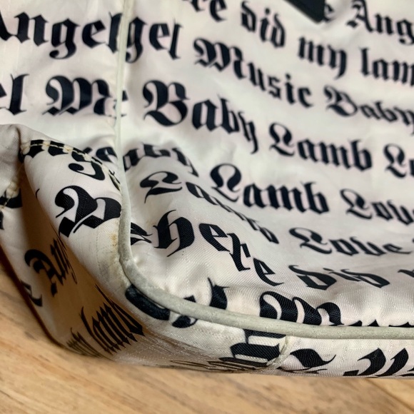 💋L.A.M.B. LeSportsac Tote💋 - Picture 4 of 11